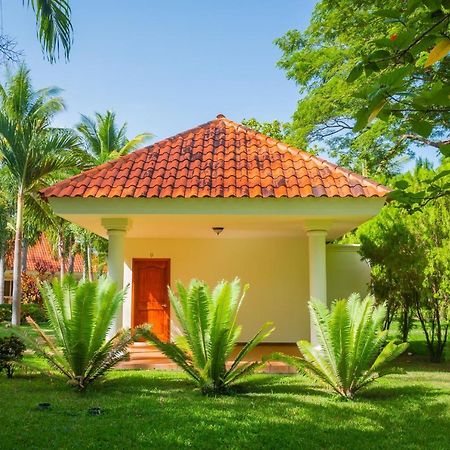 San Luis Pato Canales Hotel & Resort מראה חיצוני תמונה
