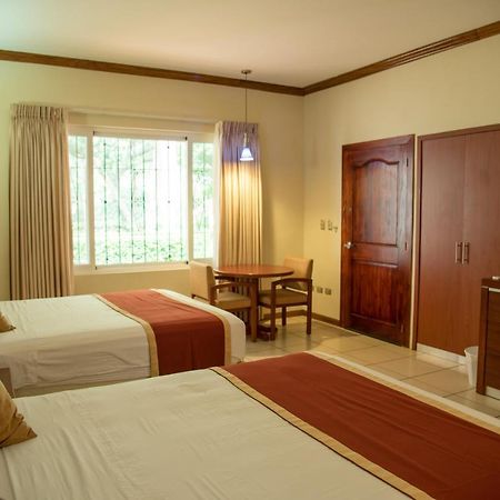 San Luis Pato Canales Hotel & Resort מראה חיצוני תמונה