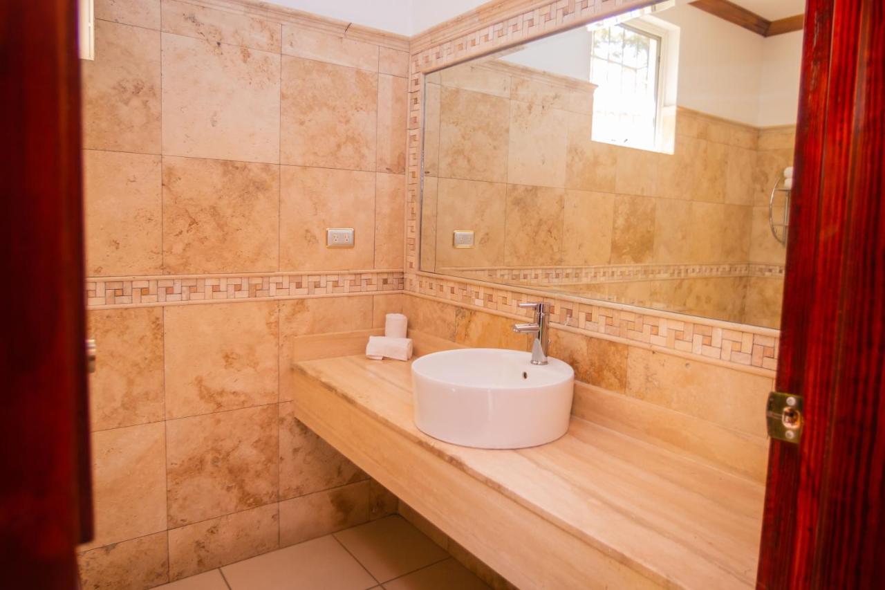 San Luis Pato Canales Hotel & Resort מראה חיצוני תמונה